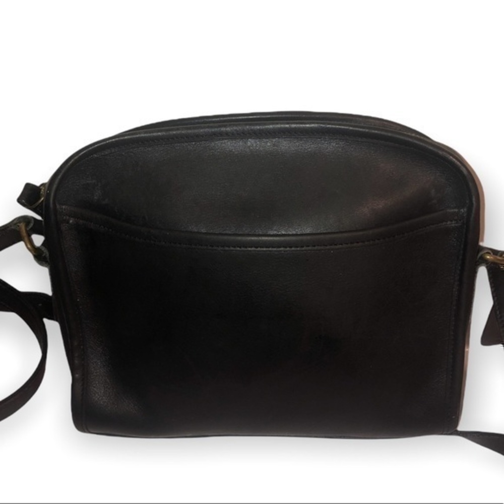 Coach vintage black leather bag made in Costa Rica